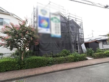 【東京都/小平市美園町】小平市美園町3丁目 B号棟 建築中の外観：全2区画　B号棟は手前側