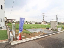 【埼玉県/所沢市上新井】所沢市上新井2丁目新築戸建 B号棟 現地（建築前）：全8区画　B区画は左から2番目