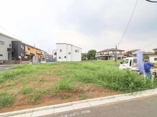 【埼玉県/所沢市上新井】所沢市上新井2丁目新築戸建 F号棟 現地（建築前）：全8区画　F区画は左から2番目手前側