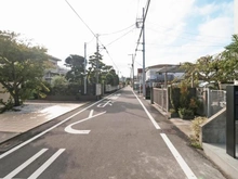 【神奈川県/藤沢市片瀬海岸】GARDEN WALL HOUSE+FAS 片瀬江ノ島 前面道路