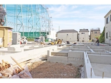 【東京都/足立区六木】足立区六木2丁目新築戸建　A号棟 建築中の外観