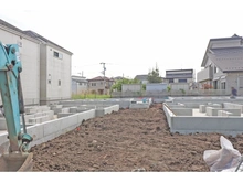 【東京都/足立区六木】足立区六木2丁目新築戸建　J号棟 建築中の外観