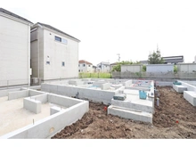 【東京都/足立区六木】足立区六木2丁目新築戸建　J号棟 建築中の外観