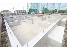 【東京都/足立区六木】足立区六木2丁目新築戸建　J号棟 建築中の外観