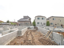 【東京都/足立区六木】足立区六木2丁目新築戸建　F号棟 建築中の外観