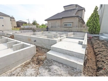 【東京都/足立区六木】足立区六木2丁目新築戸建　F号棟 建築中の外観