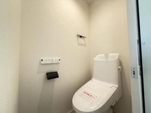 【東京都/荒川区西尾久】荒川区西尾久2丁目　戸建て トイレ