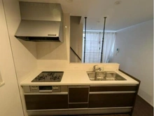 【東京都/足立区西新井本町】足立区西新井本町　戸建て キッチン：2026年2月【家具調度品は価格に含まれません】