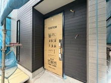 【東京都/足立区新田】足立区新田1丁目　新築戸建て 建築中の外観