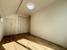 【東京都/足立区古千谷本町】足立区古千谷本町3丁目　新築戸建 洋室