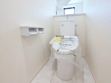 【東京都/足立区六月】足立区六月1丁目　戸建て　A棟 トイレ