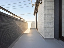 【埼玉県/川口市青木】川口市青木1丁目 新築戸建 A号棟 バルコニー