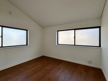 【神奈川県/川崎市宮前区神木本町】宮前区神木本町5丁目　中古戸建 洋室