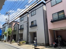 【神奈川県/川崎市高津区北見方】高津区北見方3丁目　中古戸建 外観：中央