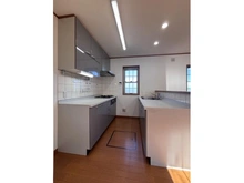 【神奈川県/川崎市多摩区南生田】川崎市多摩区南生田2丁目　中古戸建 キッチン