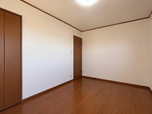 【神奈川県/川崎市多摩区南生田】川崎市多摩区南生田2丁目　中古戸建 洋室