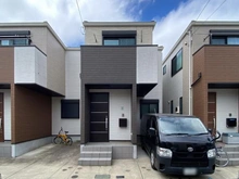【神奈川県/川崎市高津区東野川】川崎市高津区東野川1丁目　中古戸建 外観