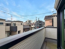 【神奈川県/川崎市高津区東野川】川崎市高津区東野川1丁目　中古戸建 バルコニー