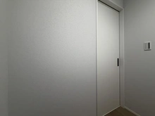 【神奈川県/川崎市麻生区千代ケ丘】麻生区千代ケ丘6丁目　新築戸建　2号棟 サービスルーム（納戸）