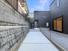 【神奈川県/川崎市麻生区千代ケ丘】麻生区千代ケ丘6丁目　新築戸建　3号棟 外観：奥