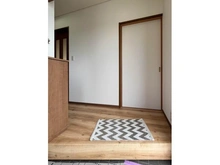【神奈川県/川崎市麻生区百合丘】川崎市麻生区百合丘3丁目　中古戸建 玄関