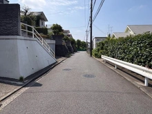 【神奈川県/横浜市青葉区荏田北】青葉区荏田北2丁目　中古戸建 前面道路