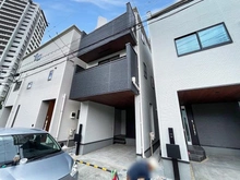 【神奈川県/川崎市幸区戸手】川崎市幸区戸手4丁目　新築戸建　5号棟 外観：全10棟　写真中央