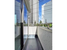 【神奈川県/川崎市幸区戸手】川崎市幸区戸手4丁目　新築戸建　6号棟 バルコニー：3階