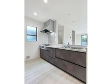 【神奈川県/川崎市幸区戸手】川崎市幸区戸手4丁目　新築戸建　9号棟 キッチン