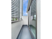 【神奈川県/川崎市幸区戸手】川崎市幸区戸手4丁目　新築戸建　9号棟 バルコニー：3階北東側