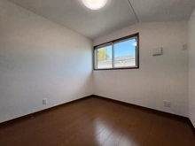 【神奈川県/川崎市宮前区平】川崎市宮前区平5丁目　新築戸建　1号棟 洋室