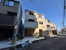 【神奈川県/川崎市宮前区平】川崎市宮前区平5丁目　新築戸建　4号棟 外観：全15棟　写真中央