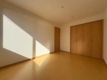 【神奈川県/川崎市宮前区平】川崎市宮前区平5丁目　新築戸建　4号棟 洋室