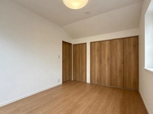 【神奈川県/横浜市栄区公田町】横浜市栄区公田町　中古戸建 洋室