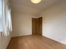 【神奈川県/横浜市栄区公田町】横浜市栄区公田町　中古戸建 洋室