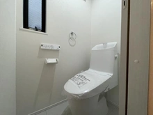 【神奈川県/横浜市鶴見区北寺尾】横浜市鶴見区北寺尾1丁目新築戸建　1号棟 トイレ：1階