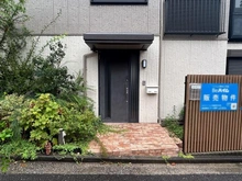 【神奈川県/横浜市鶴見区獅子ケ谷】横浜市鶴見区獅子ケ谷2丁目　中古戸建 玄関