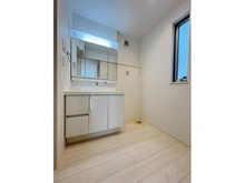 【神奈川県/川崎市幸区古市場】川崎市幸区古市場1丁目　中古戸建 洗面所