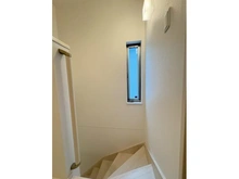 【神奈川県/川崎市幸区古市場】川崎市幸区古市場1丁目　中古戸建 階段