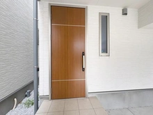 【神奈川県/川崎市幸区古市場】川崎市幸区古市場1丁目　中古戸建 玄関