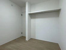 【神奈川県/横浜市神奈川区菅田町】横浜市神奈川区菅田町　新築戸建1号棟 洋室