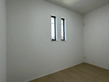 【神奈川県/横浜市神奈川区菅田町】横浜市神奈川区菅田町　新築戸建1号棟 洋室