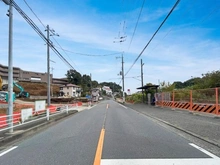 【神奈川県/横浜市神奈川区菅田町】横浜市神奈川区菅田町　新築戸建2号棟 前面道路