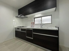 【神奈川県/横浜市南区弘明寺町】横浜市南区弘明寺町中古戸建 キッチン