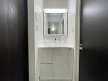 【神奈川県/横浜市南区弘明寺町】横浜市南区弘明寺町中古戸建 洗面所