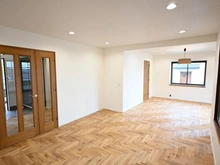 【神奈川県/川崎市高津区梶ケ谷】梶ヶ谷4丁目中古戸建 リビング：奥：ダイニング