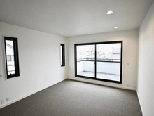 【神奈川県/川崎市高津区梶ケ谷】梶ヶ谷4丁目中古戸建 洋室