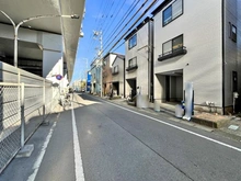 【神奈川県/川崎市高津区北見方】北見方3丁目中古戸建 前面道路