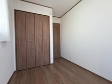 【神奈川県/川崎市麻生区片平】片平1丁目新築戸建B号棟 洋室