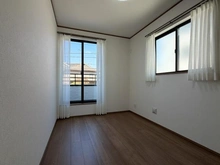 【神奈川県/川崎市麻生区片平】片平1丁目新築戸建A号棟 洋室